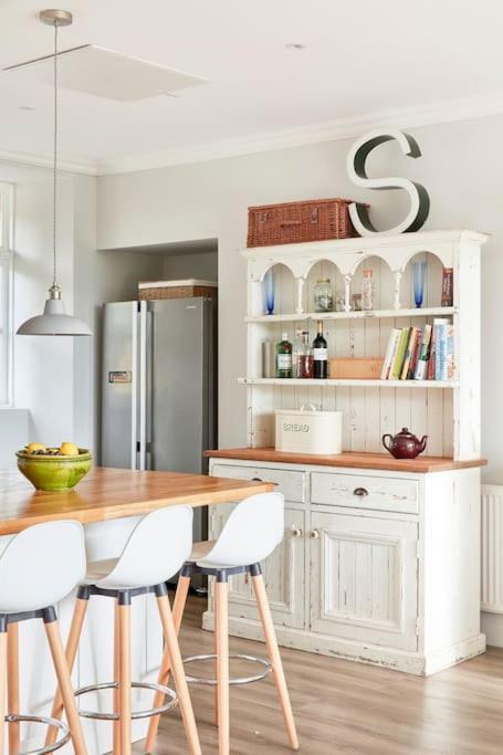 Stylish Scottish Manor, Coillemore House カイル・オブ・ロカルシュ エクステリア 写真