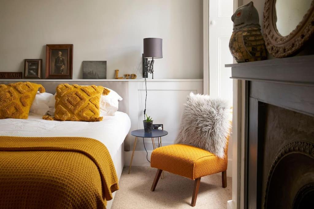 Stylish Scottish Manor, Coillemore House カイル・オブ・ロカルシュ エクステリア 写真