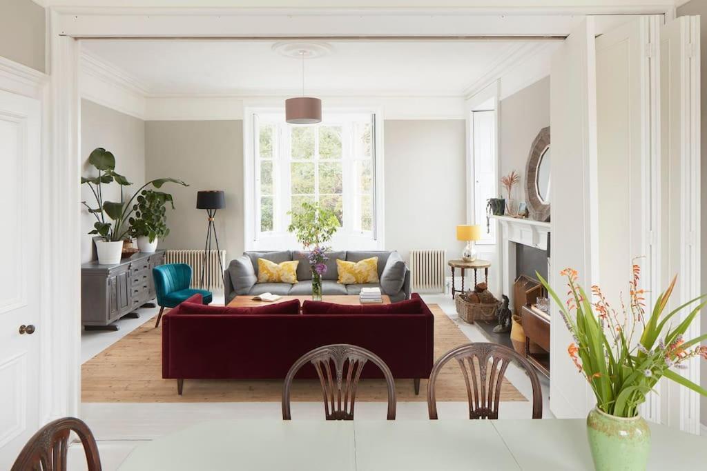 Stylish Scottish Manor, Coillemore House カイル・オブ・ロカルシュ エクステリア 写真